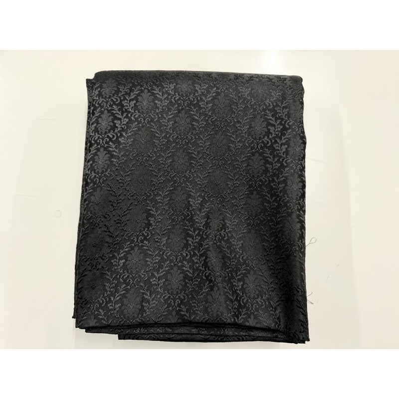 tela de damasco negra con dibujo pequeño