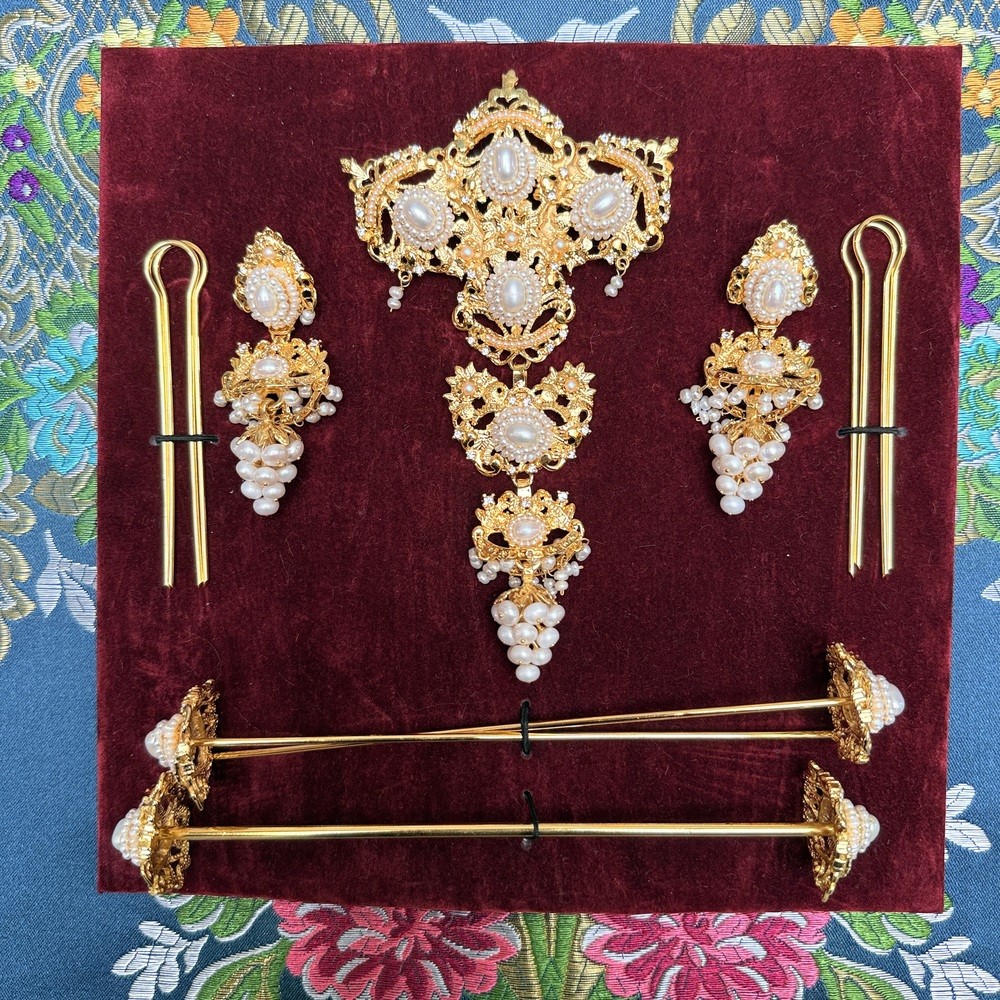 Aderezo racimo oro