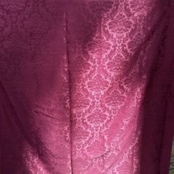 damasco rojo granate