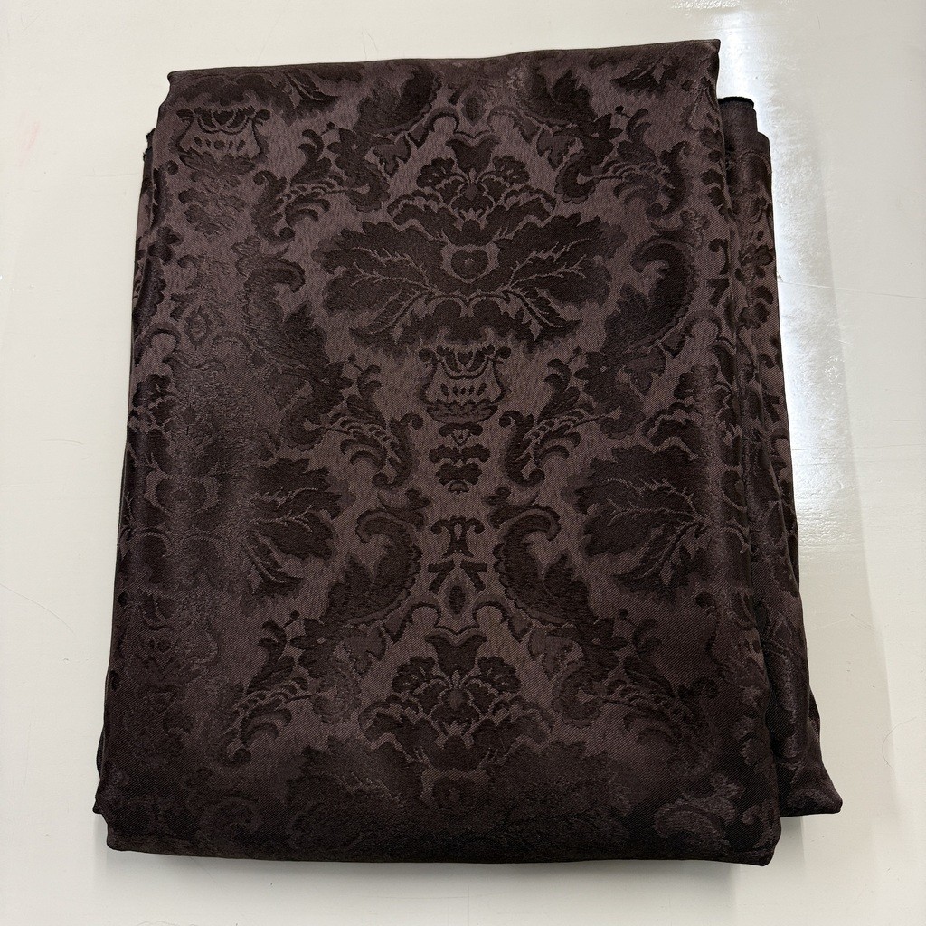 damasco fallera marrón